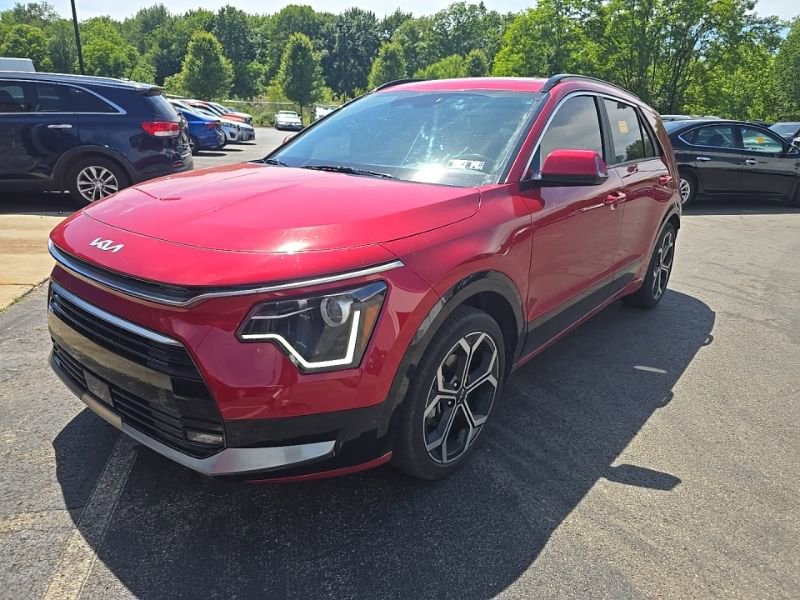 Certified 2024 Kia Niro EX Touring FWD image 3