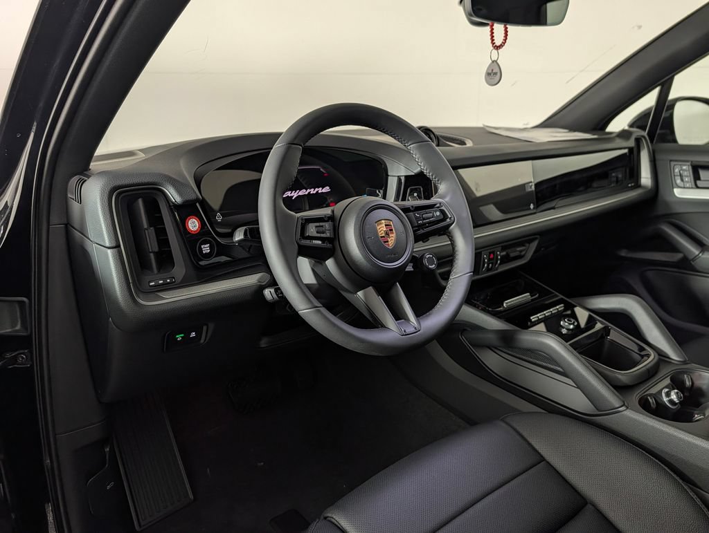 New 2026 Porsche Cayenne AWD/4WD image 4