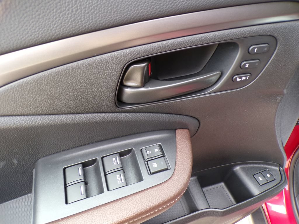 Used 2024 Honda Passport EX-L image 24