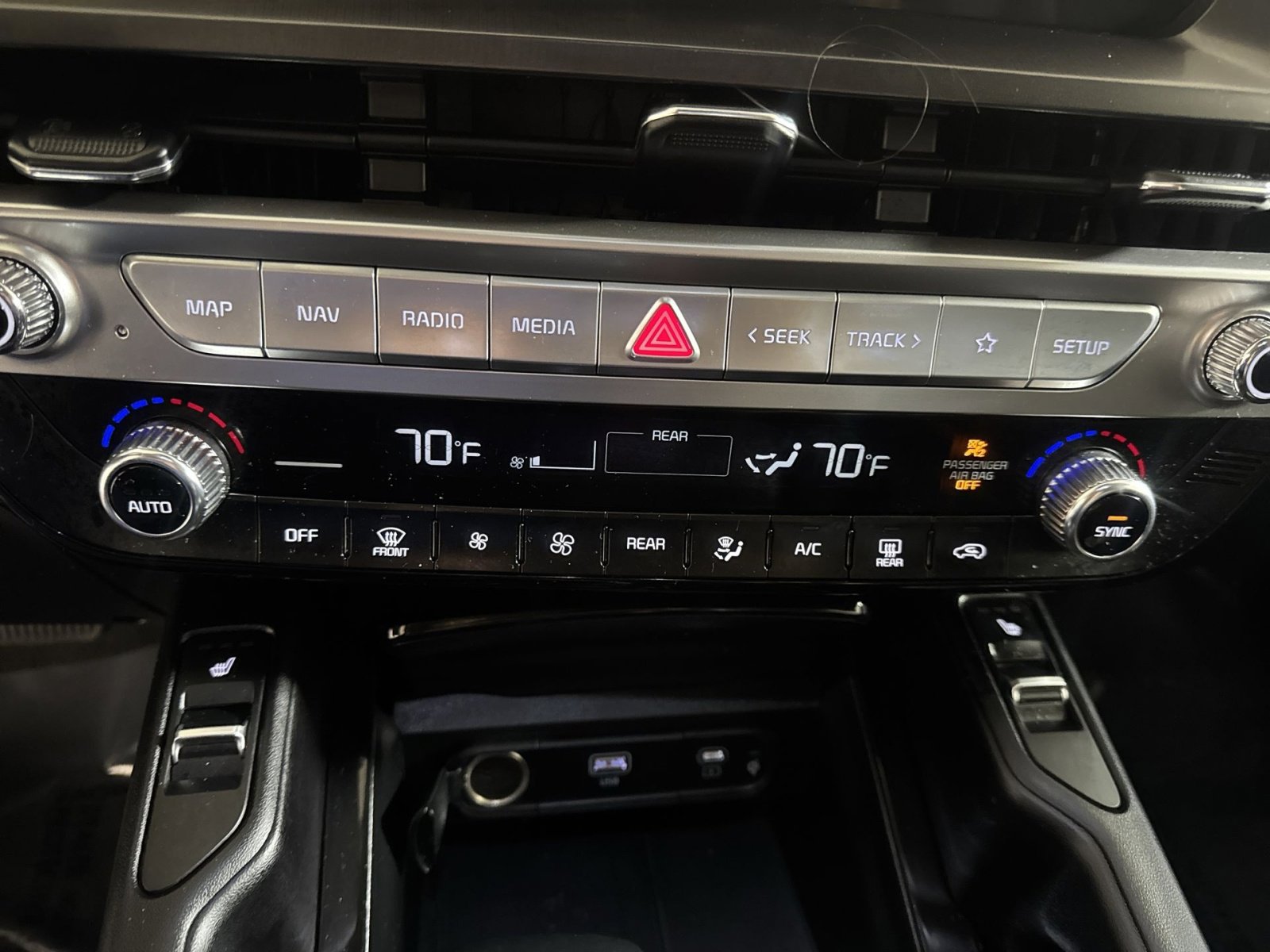 Used 2024 Kia Telluride S w/ S Sunroof Package image 21