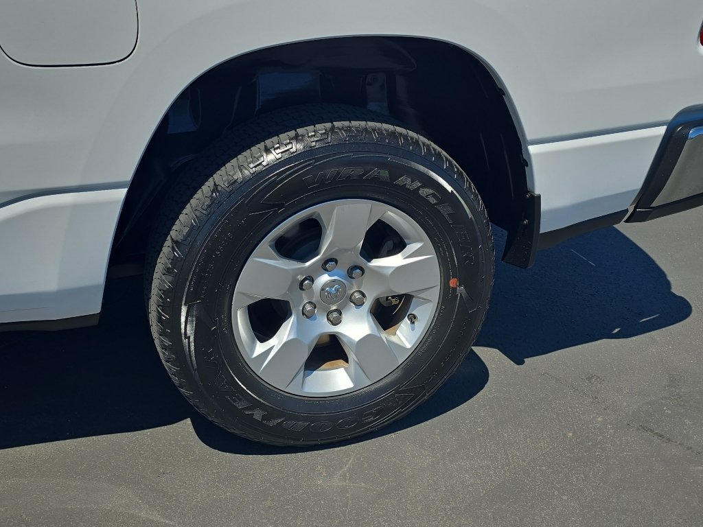Used 2021 RAM 1500 Big Horn AWD/4WD image 10