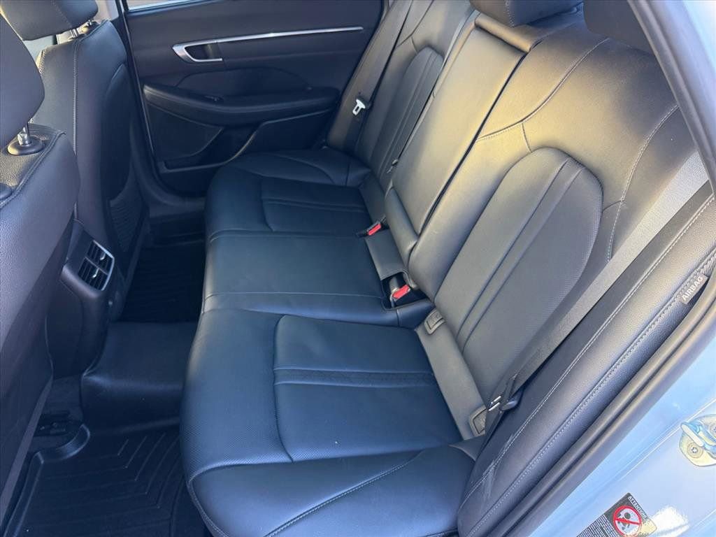 Used 2022 Hyundai Sonata Limited image 17