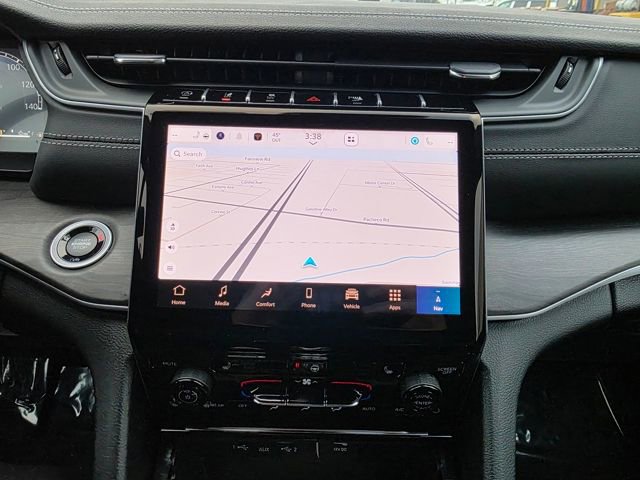 New 2025 Jeep Grand Cherokee L Limited w/ Trailer Tow Package image 17