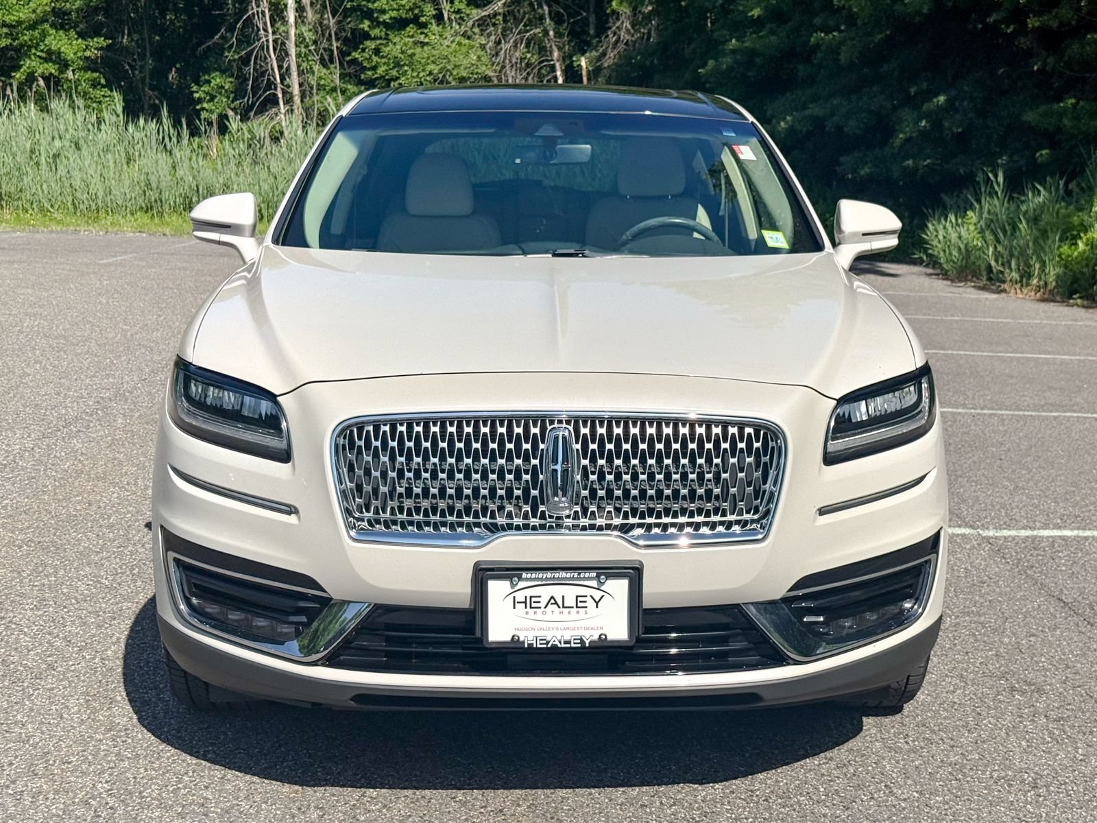 Used 2019 Lincoln Nautilus Reserve w/ Class II Trailer Tow Package AWD/4WD image 2