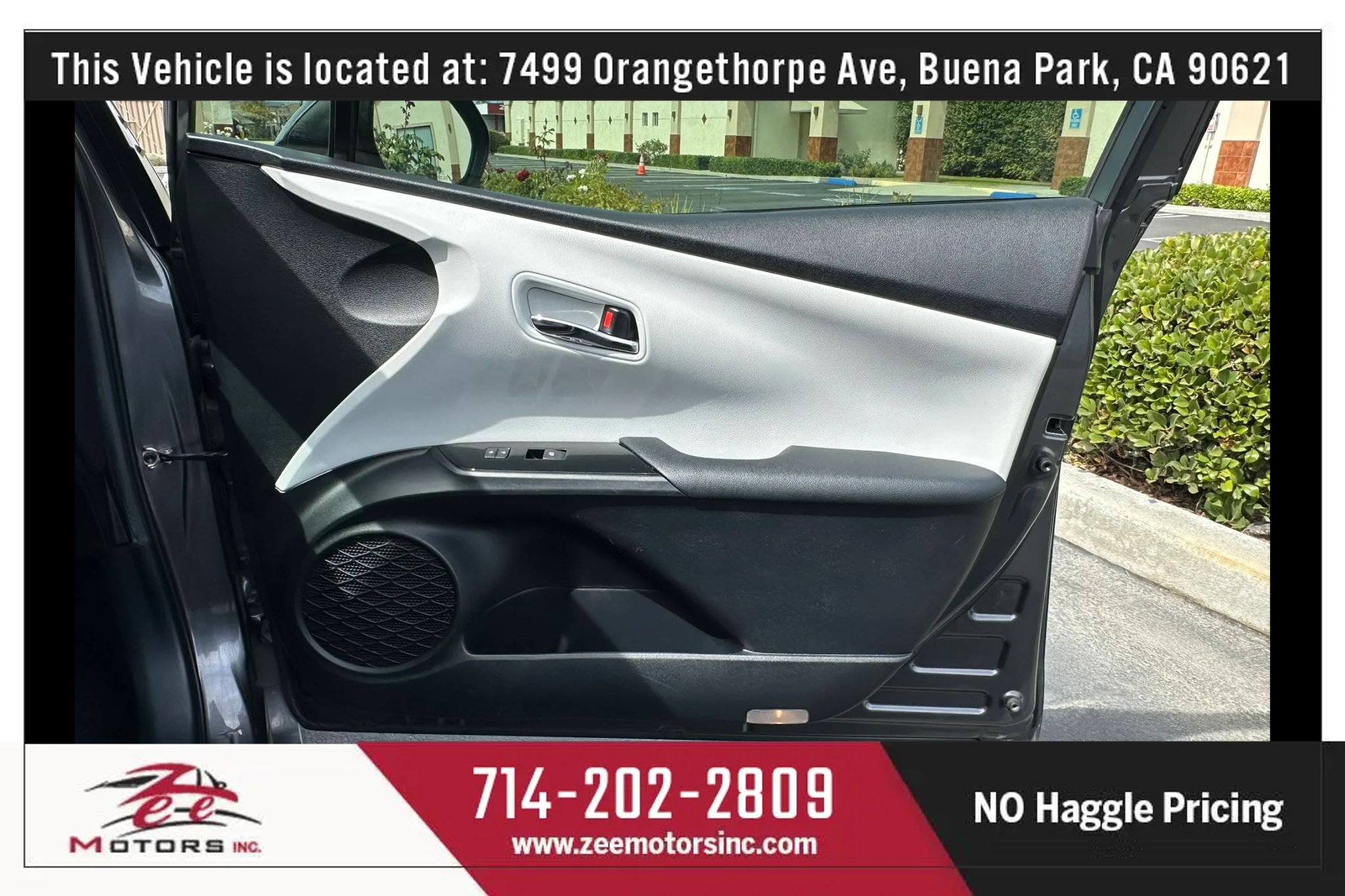 Used 2016 Toyota Prius Two FWD image 40
