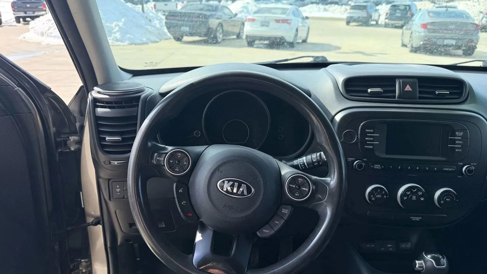 Used 2017 Kia Soul FWD image 12