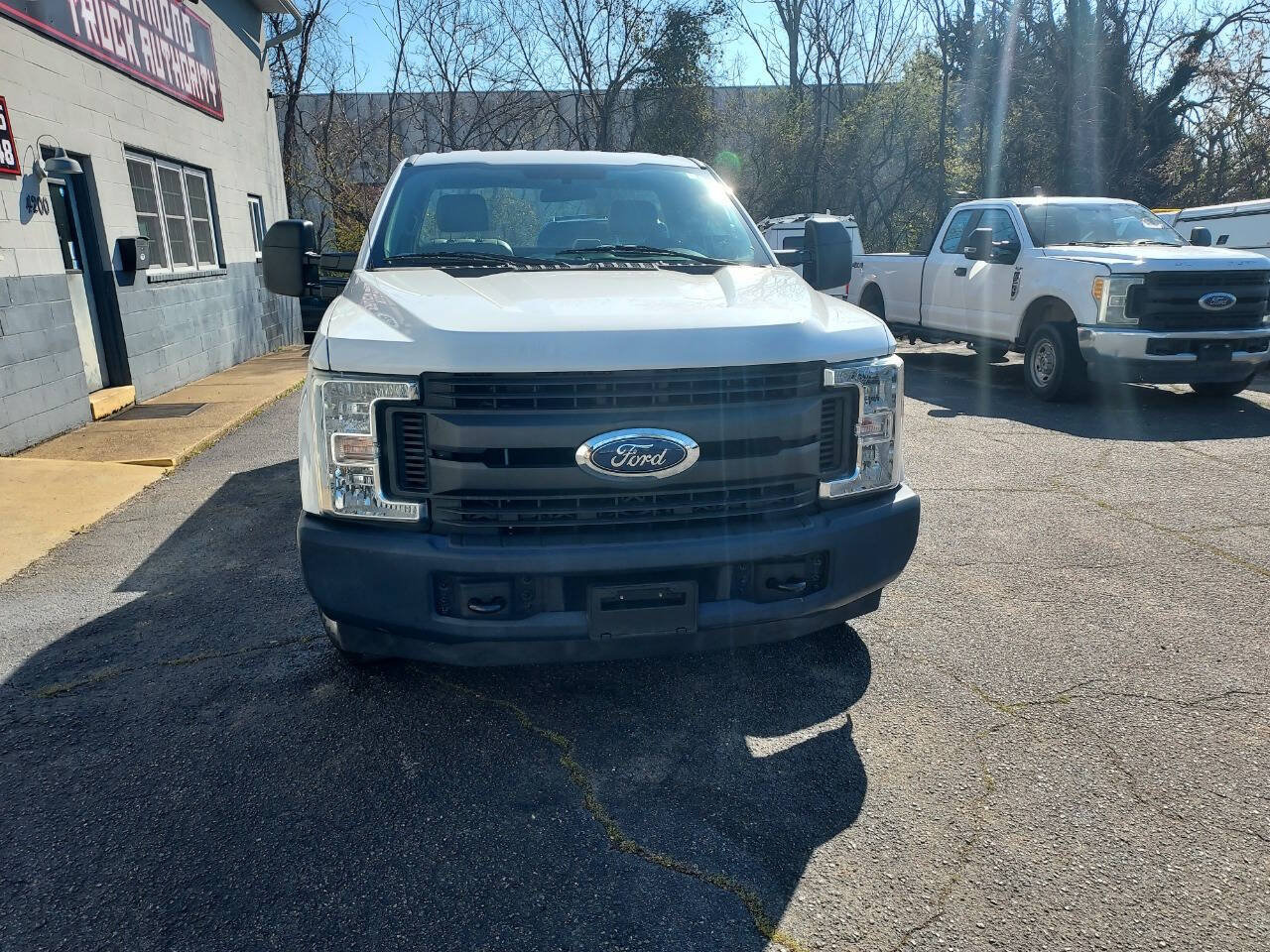 Used 2017 Ford F250 XL RWD image 5