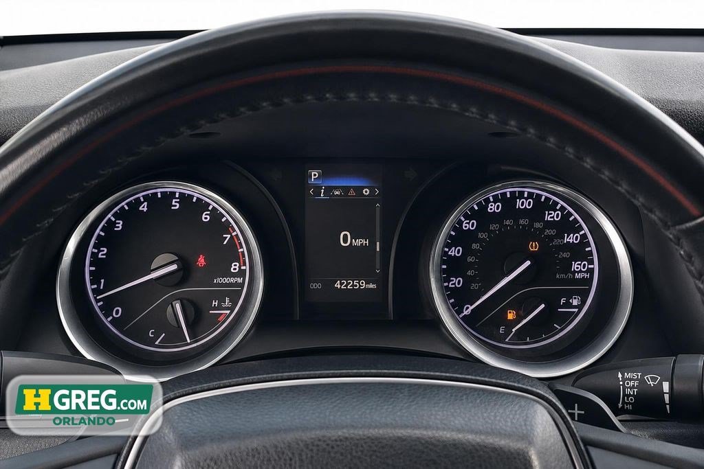 Used 2019 Toyota Camry SE FWD image 16