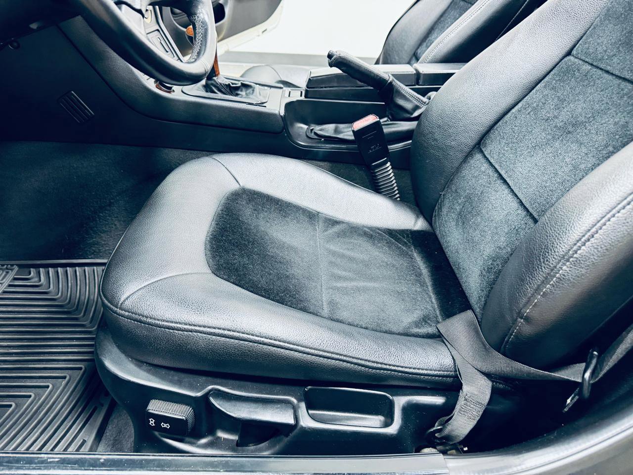 Used 1998 BMW Z3 2.8 RWD image 34