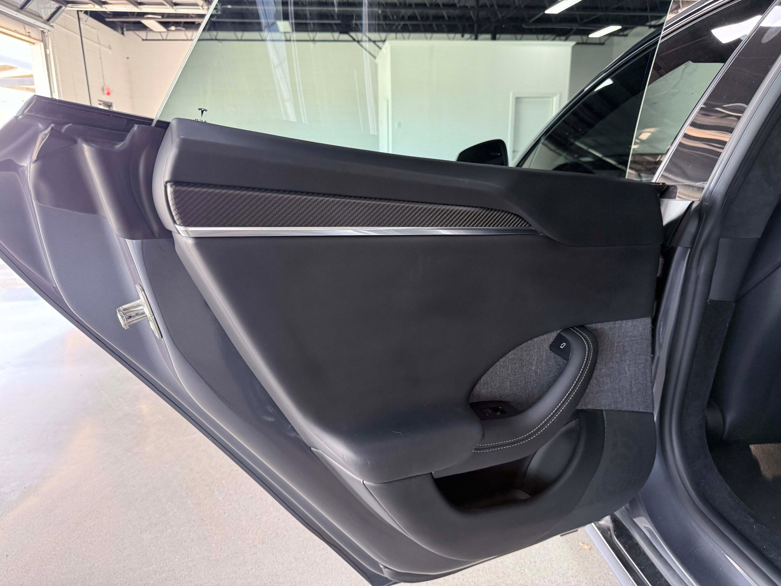 Used 2022 Tesla Model S Plaid AWD/4WD image 13