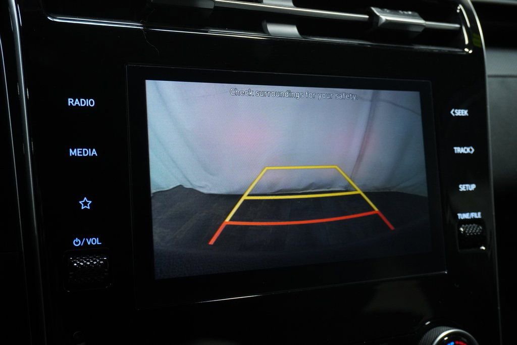 Used 2023 Hyundai Santa Cruz SE image 22