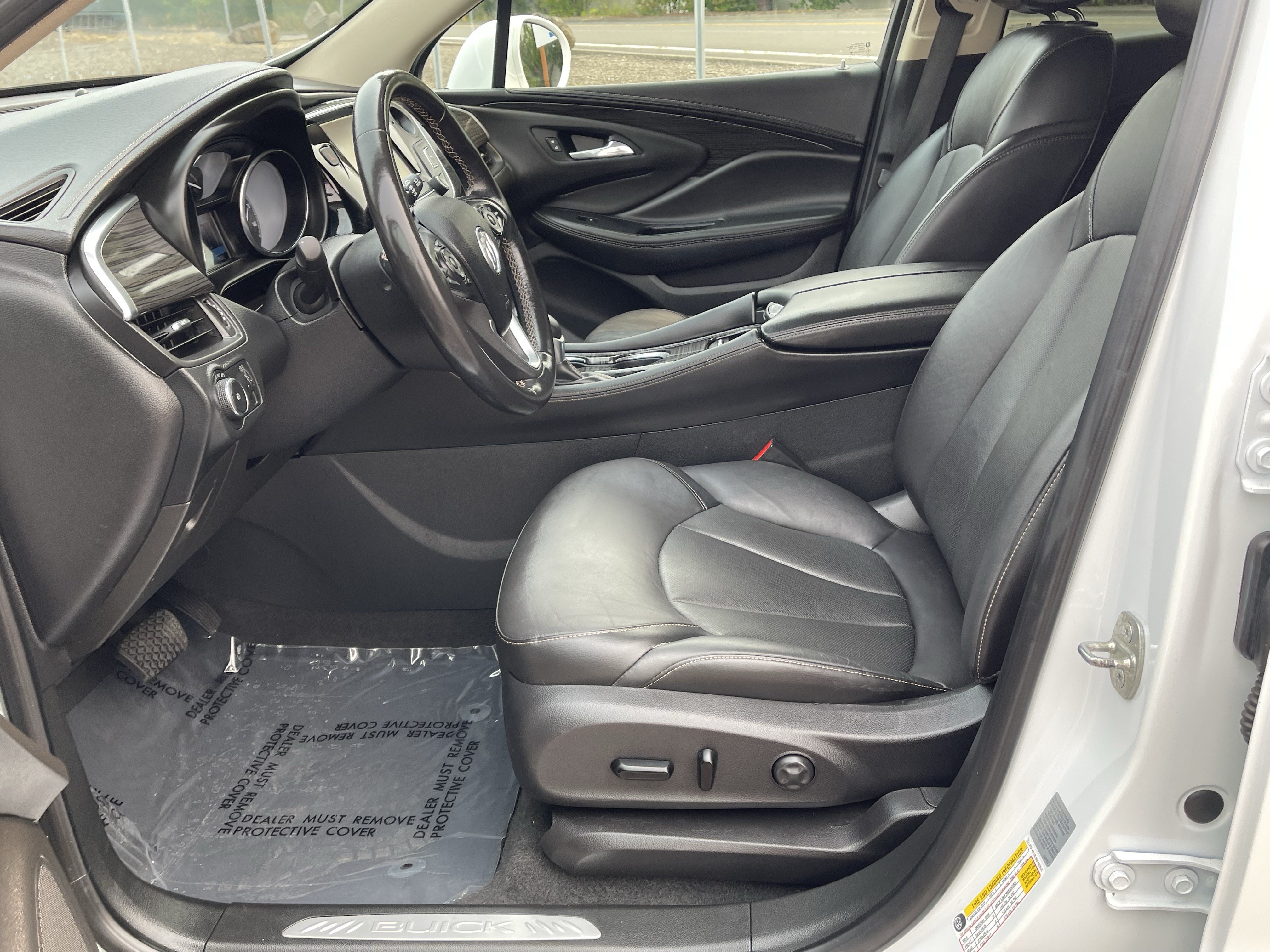 Used 2017 Buick Envision Essence AWD/4WD image 11