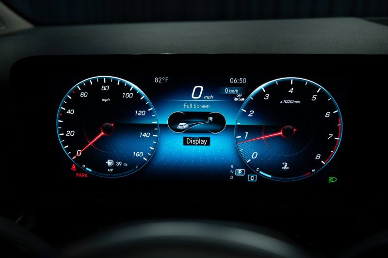 Certified 2023 Mercedes-Benz GLA 250 4MATIC image 17