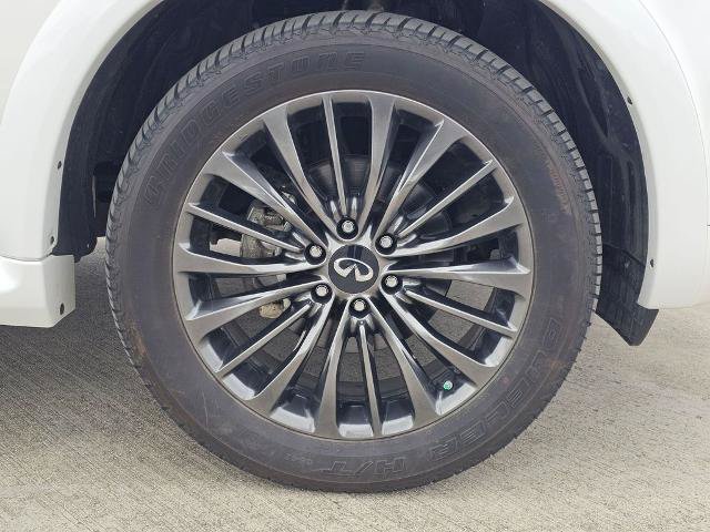 Certified 2024 INFINITI QX80 Sensory AWD/4WD image 8