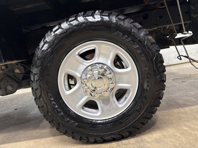 Used 2024 RAM 2500 Tradesman w/ Chrome Appearance Group AWD/4WD image 35