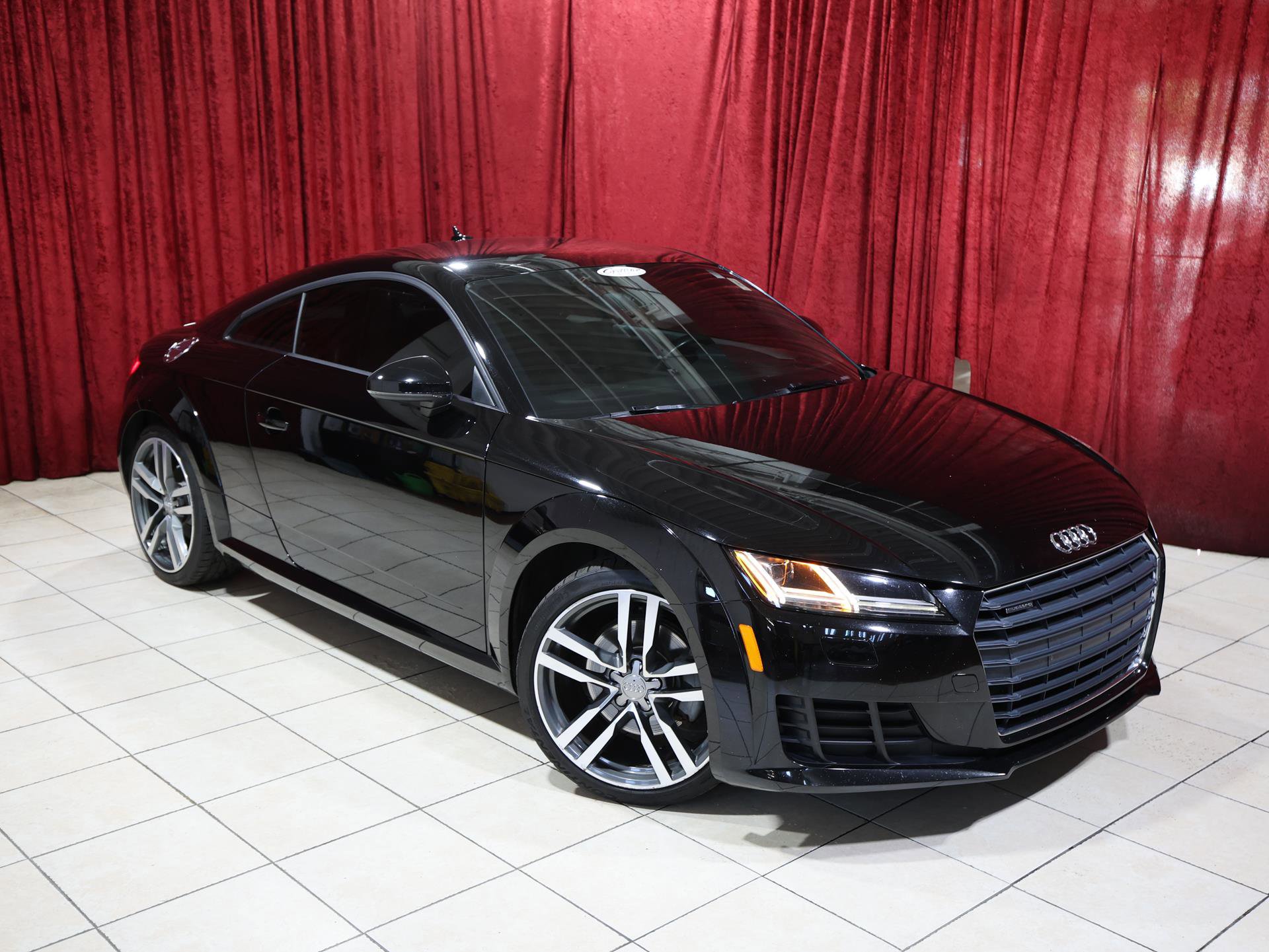 Used 2017 Audi TT 2.0T image 2