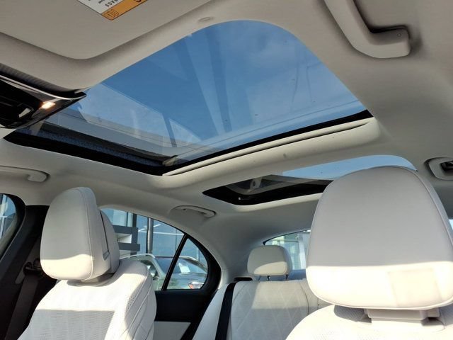New 2026 Mercedes-Benz E 350 Sedan image 15
