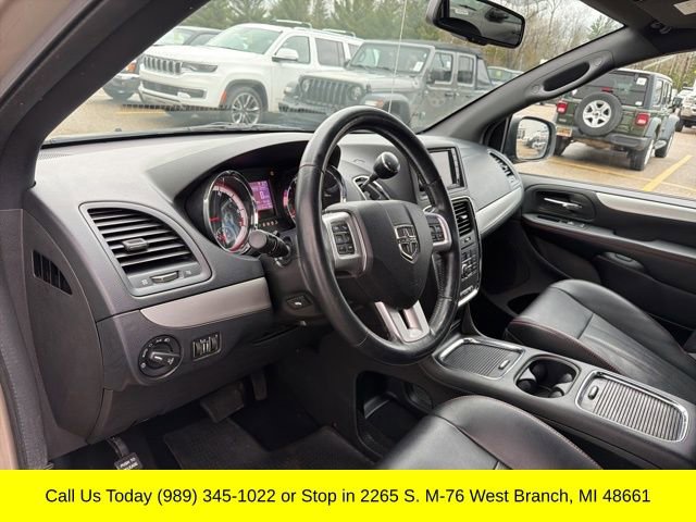 Used 2014 Dodge Grand Caravan R/T w/ Driver Convenience Group image 14