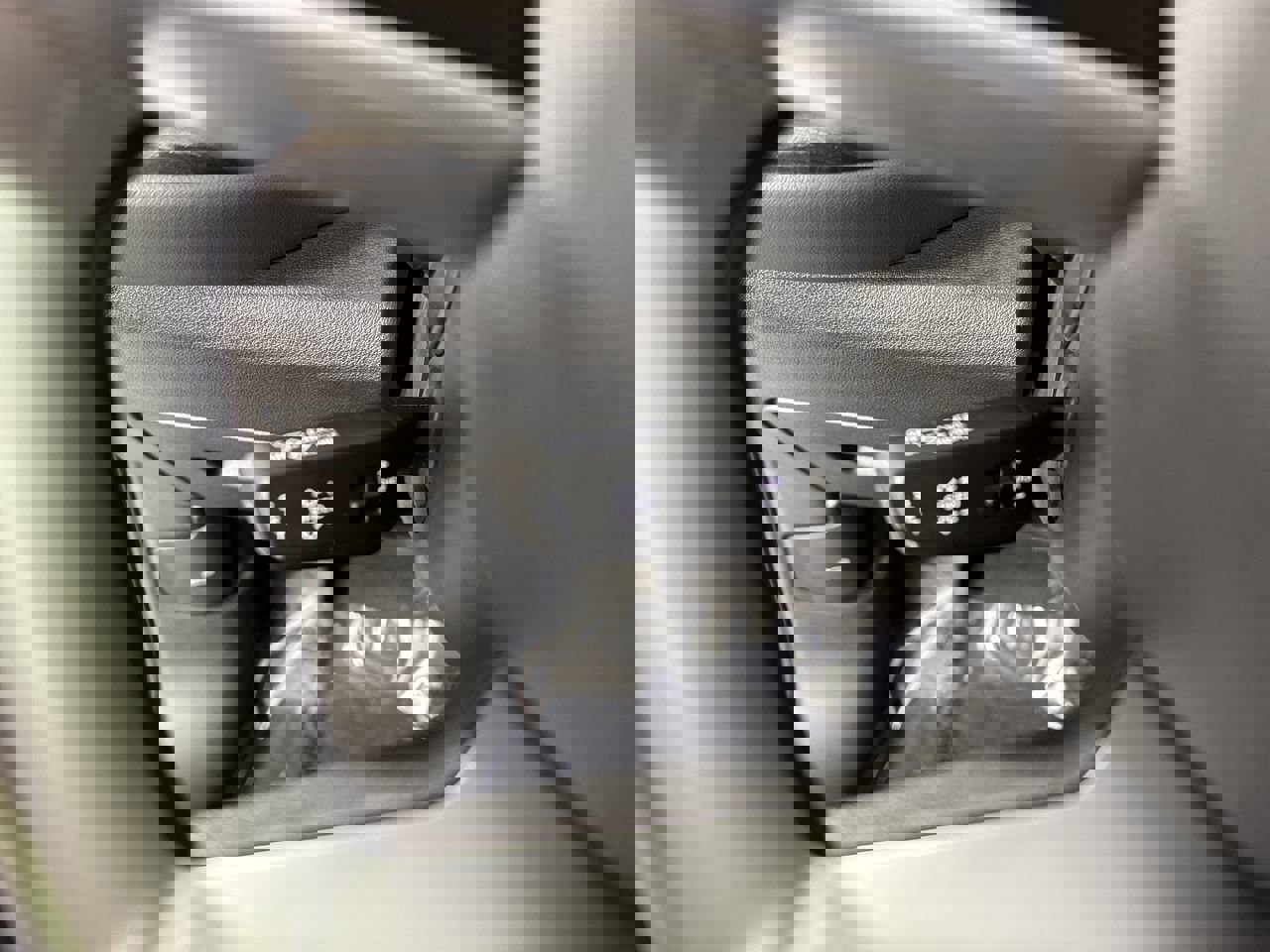 Used 2025 Audi Q5 Premium Plus w/ Premium Plus image 15