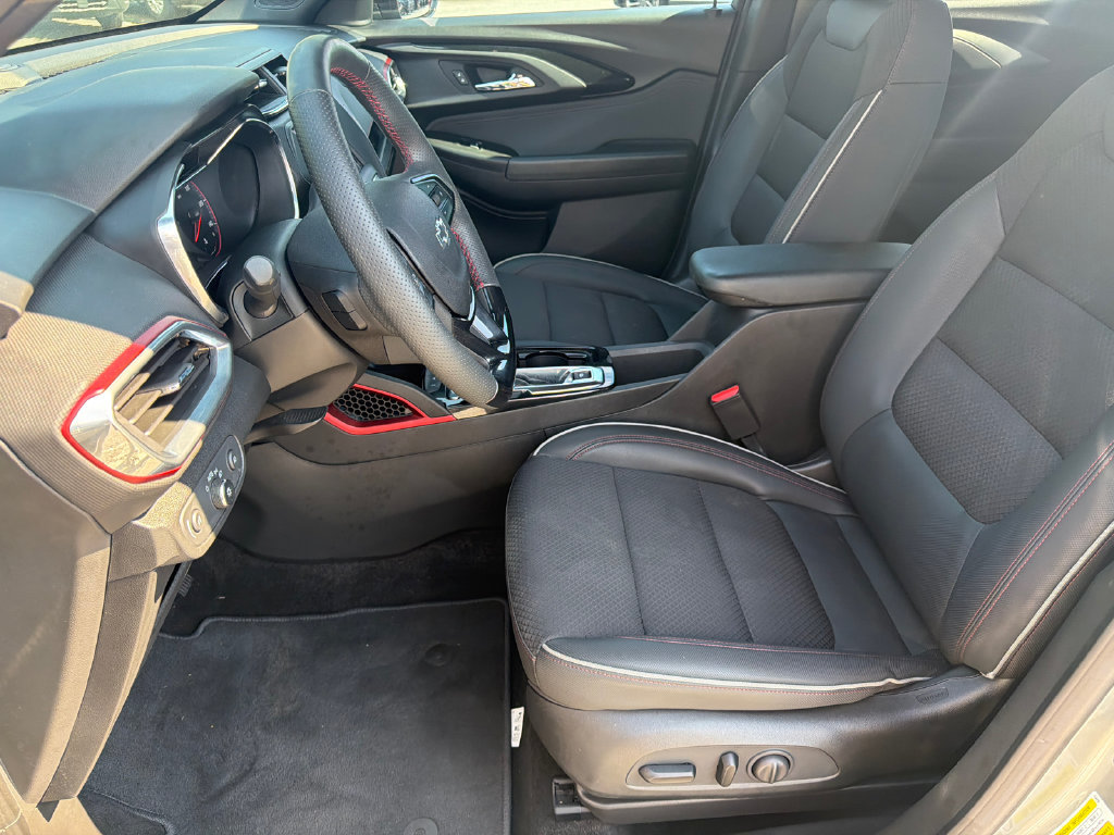 Used 2023 Chevrolet TrailBlazer RS AWD/4WD image 9