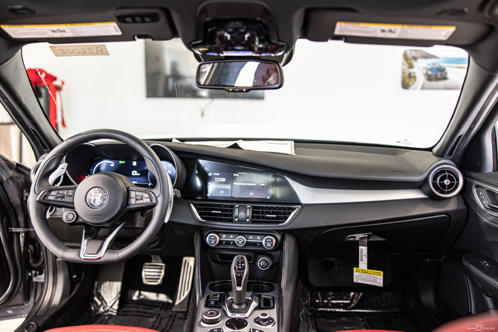 New 2026 Alfa Romeo Giulia AWD w/ Driving Assist Package image 36