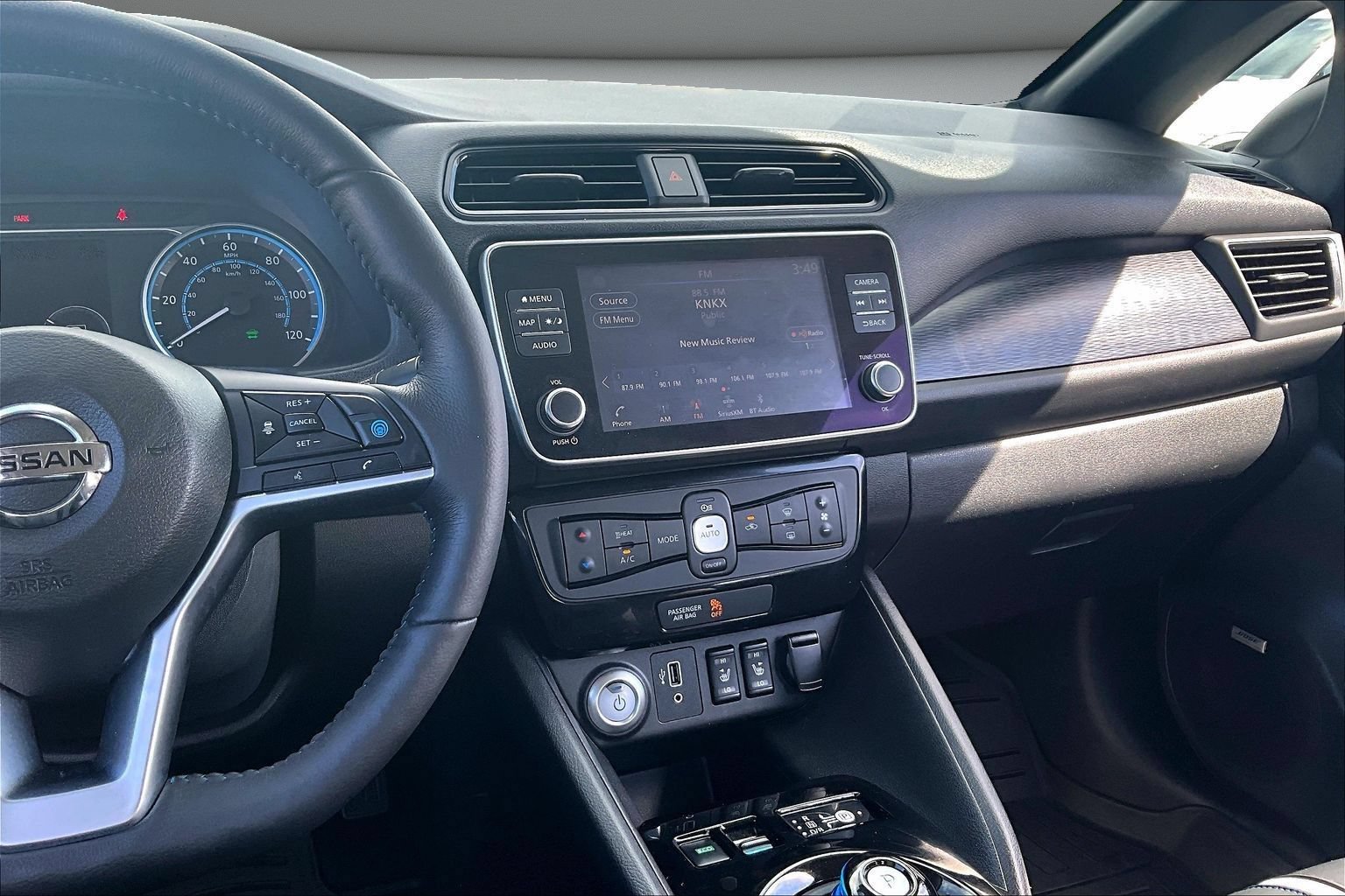 Used 2019 Nissan Leaf SL Plus FWD image 9