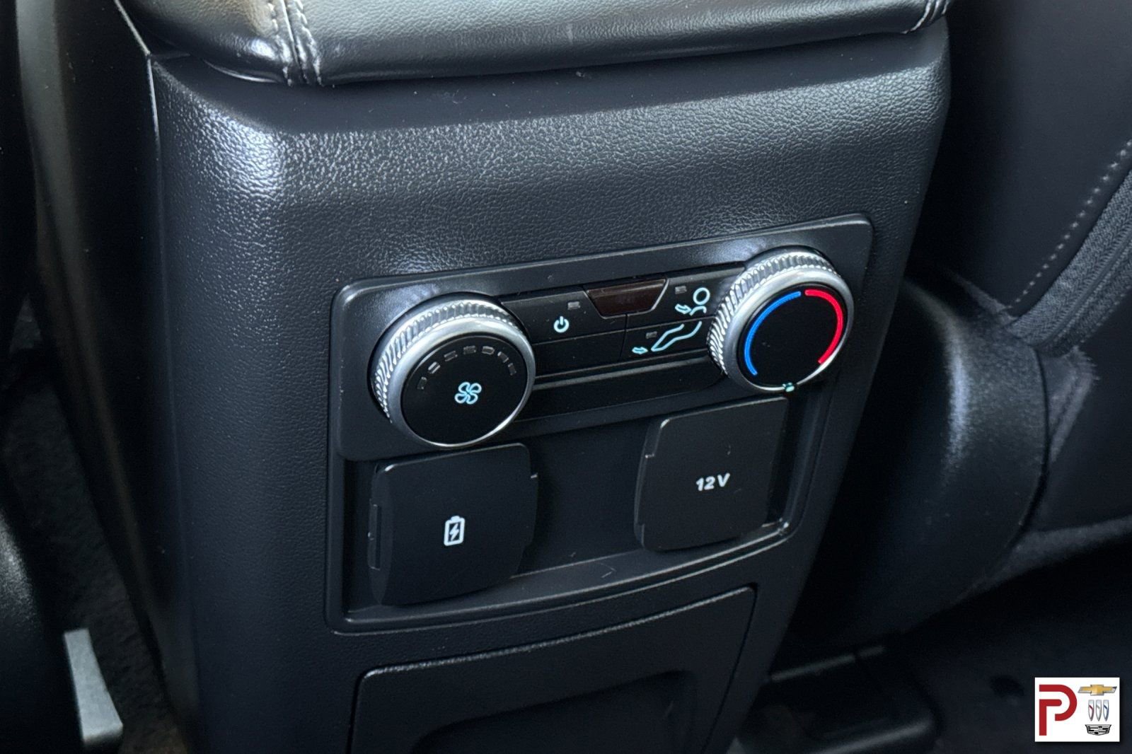 Used 2024 Ford Explorer XLT w/ Equipment Group 202A image 15