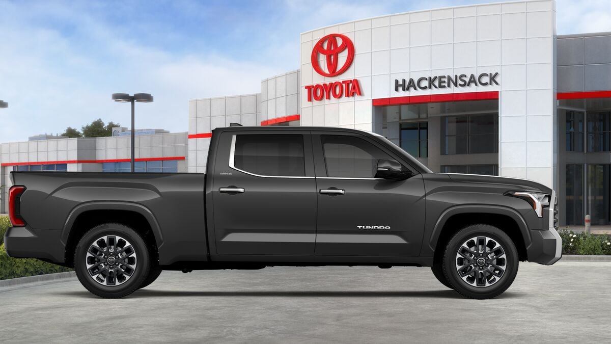 New 2026 Toyota Tundra Limited AWD/4WD image 12