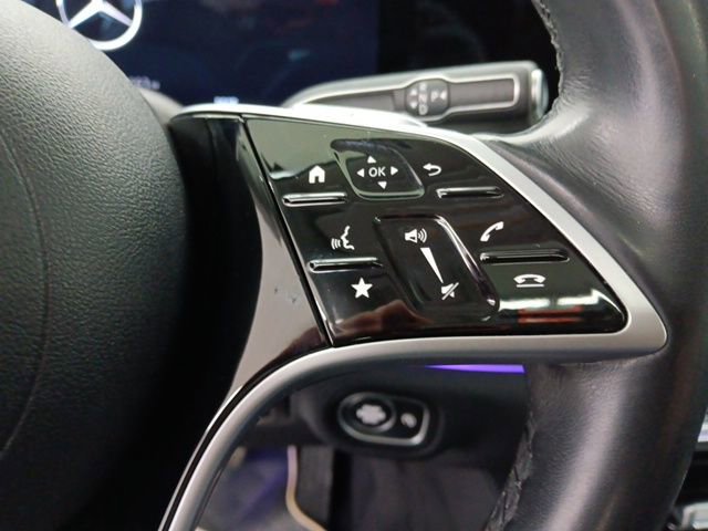 Used 2024 Mercedes-Benz GLE 350 4MATIC w/ AMG Line Exterior image 18