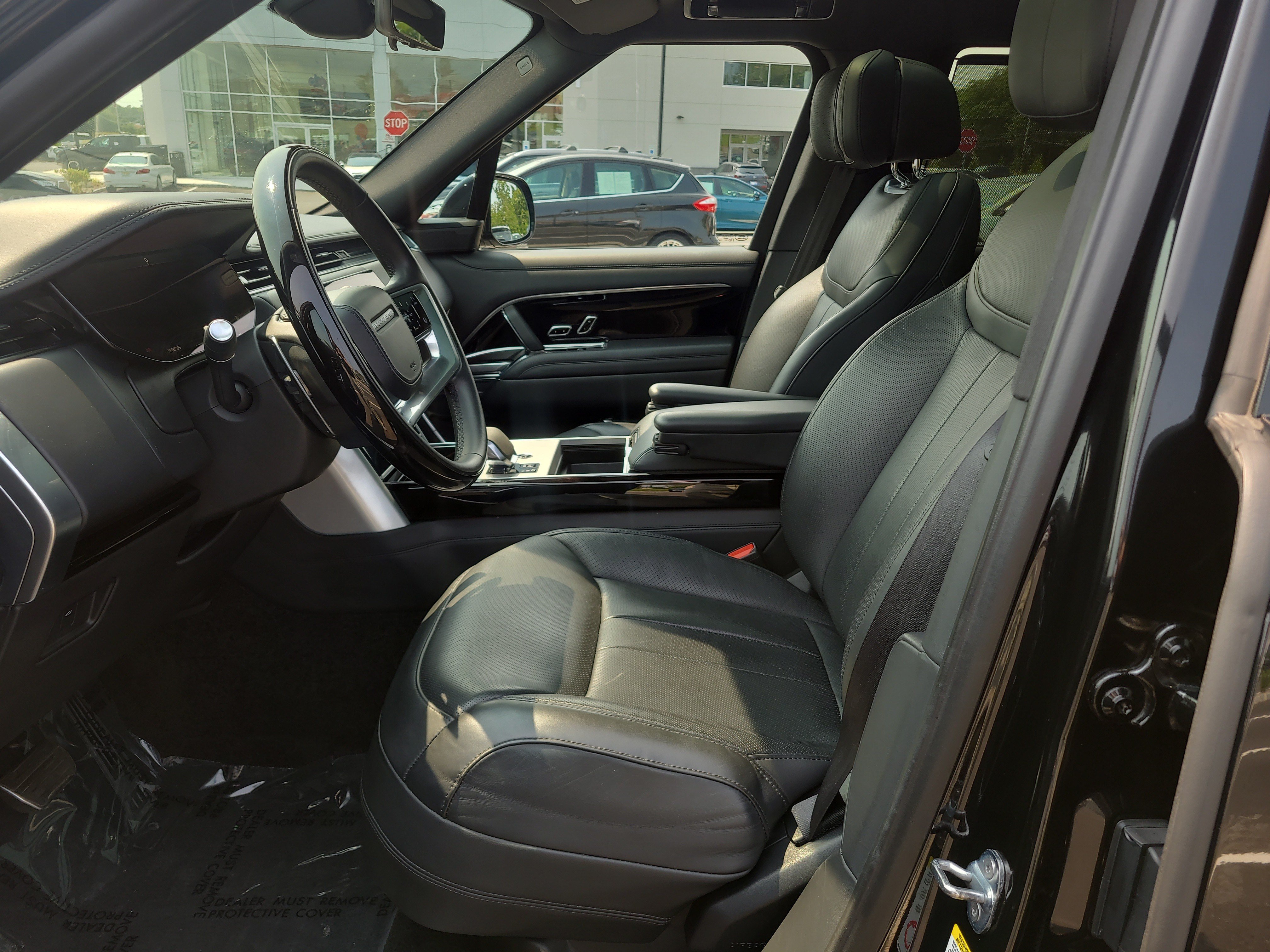 Used 2024 Land Rover Range Rover Autobiography AWD/4WD image 16