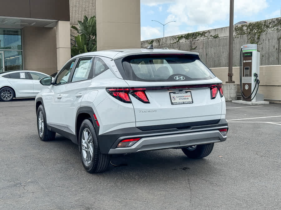 New 2026 Hyundai Tucson SE FWD image 8