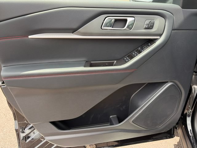 New 2026 Ford Explorer ST-Line w/ ST-Line Street Pack AWD/4WD image 19