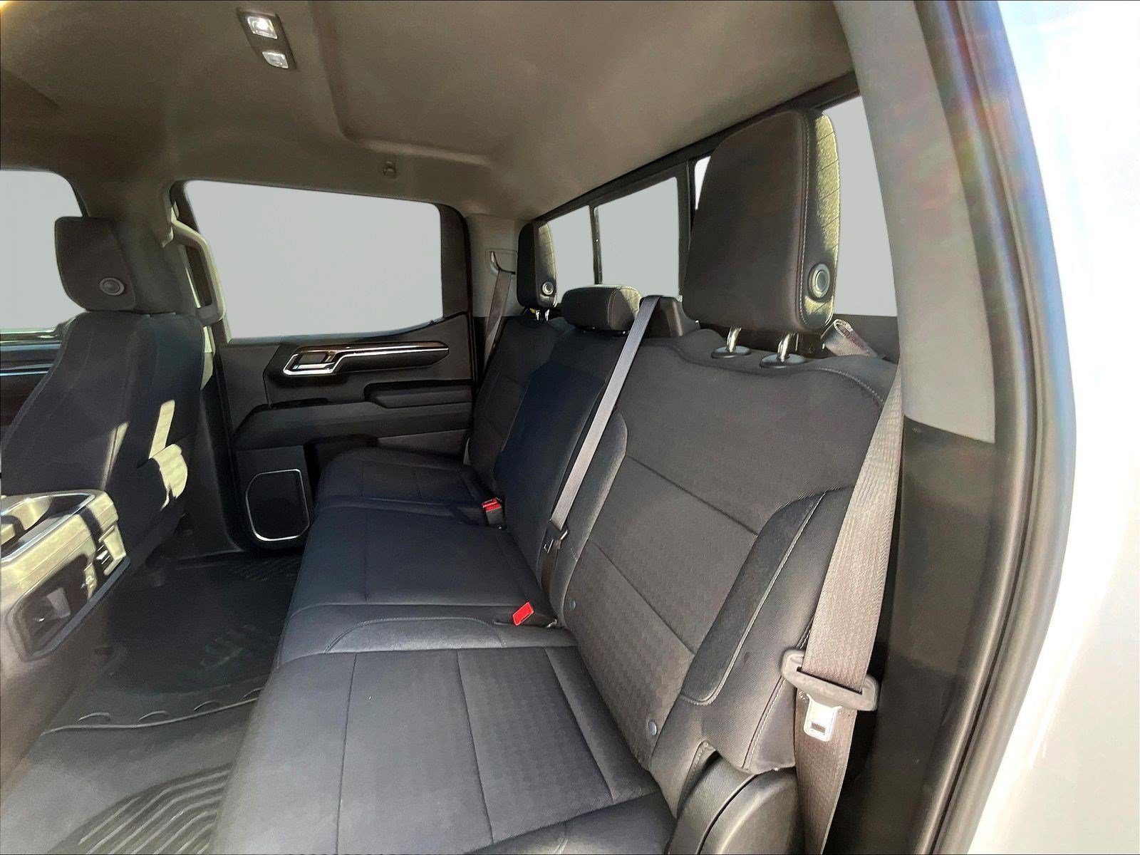 Used 2024 Chevrolet Silverado 1500 LT Trail Boss w/ Convenience Package II AWD/4WD image 22