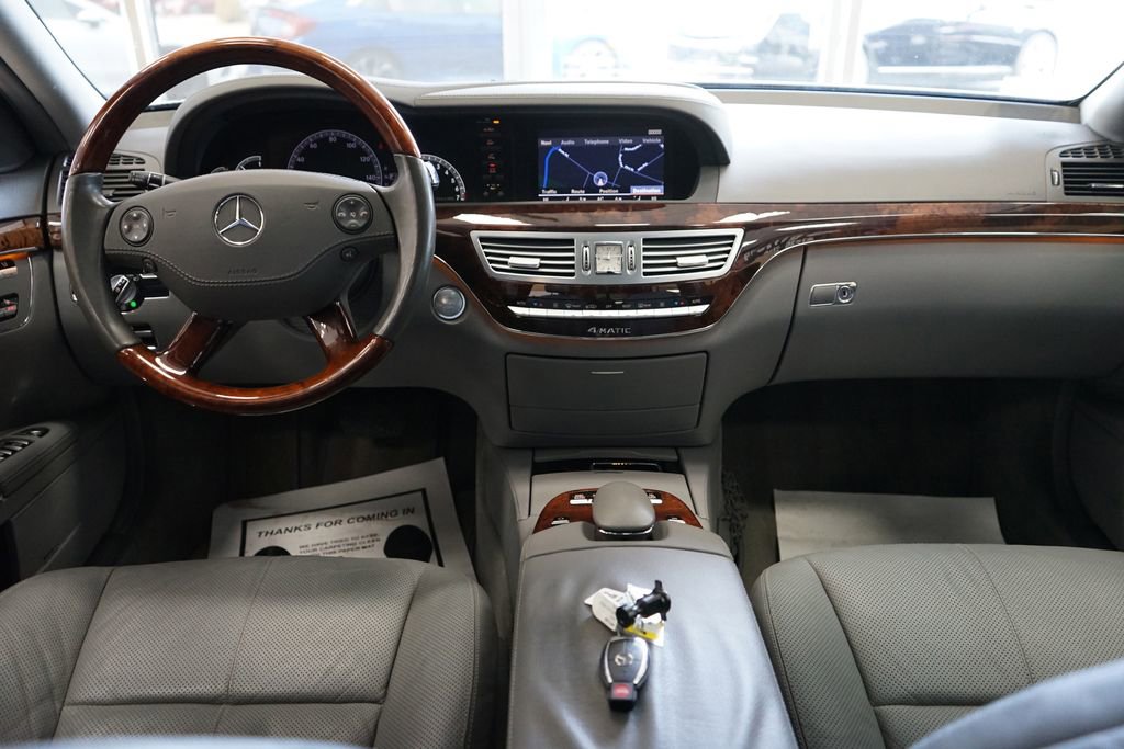 Used 2008 Mercedes-Benz S 550 4MATIC w/ AMG Sport Pkg image 43