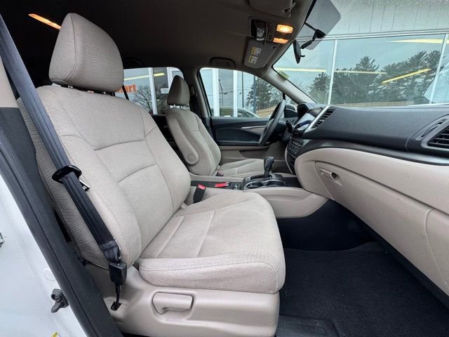 Used 2016 Honda Pilot EX image 12