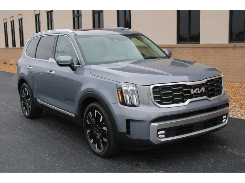 Used 2023 Kia Telluride SX Prestige image 2