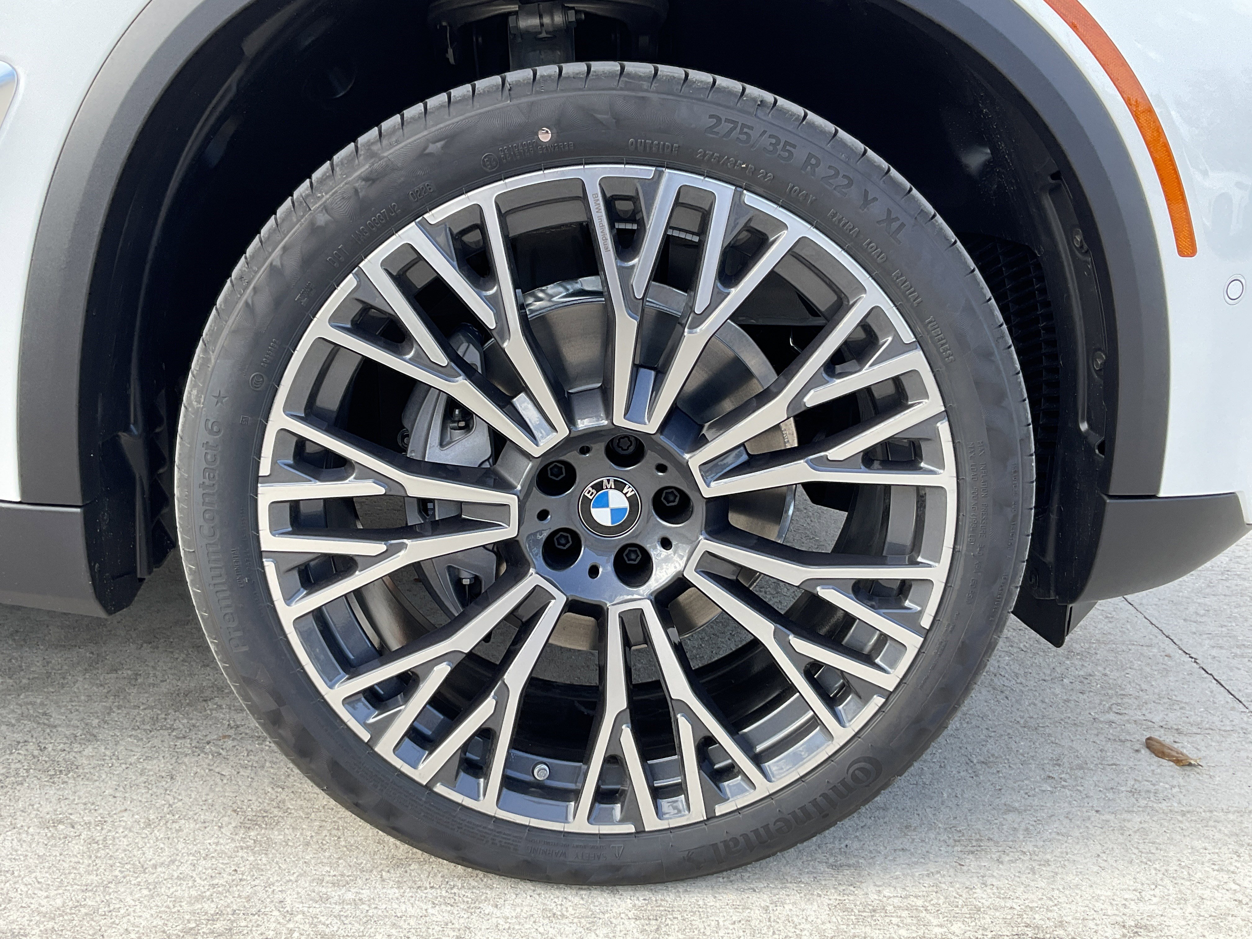 New 2026 BMW X5 sDrive40i image 7