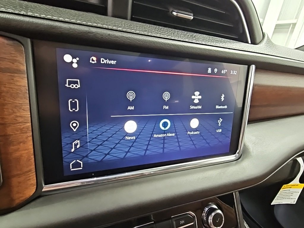 Certified 2024 GMC Yukon Denali Ultimate image 14