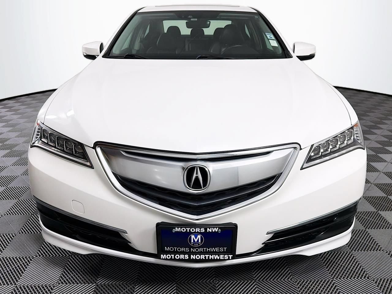 Used 2017 Acura TLX w/ Technology Package AWD/4WD image 2