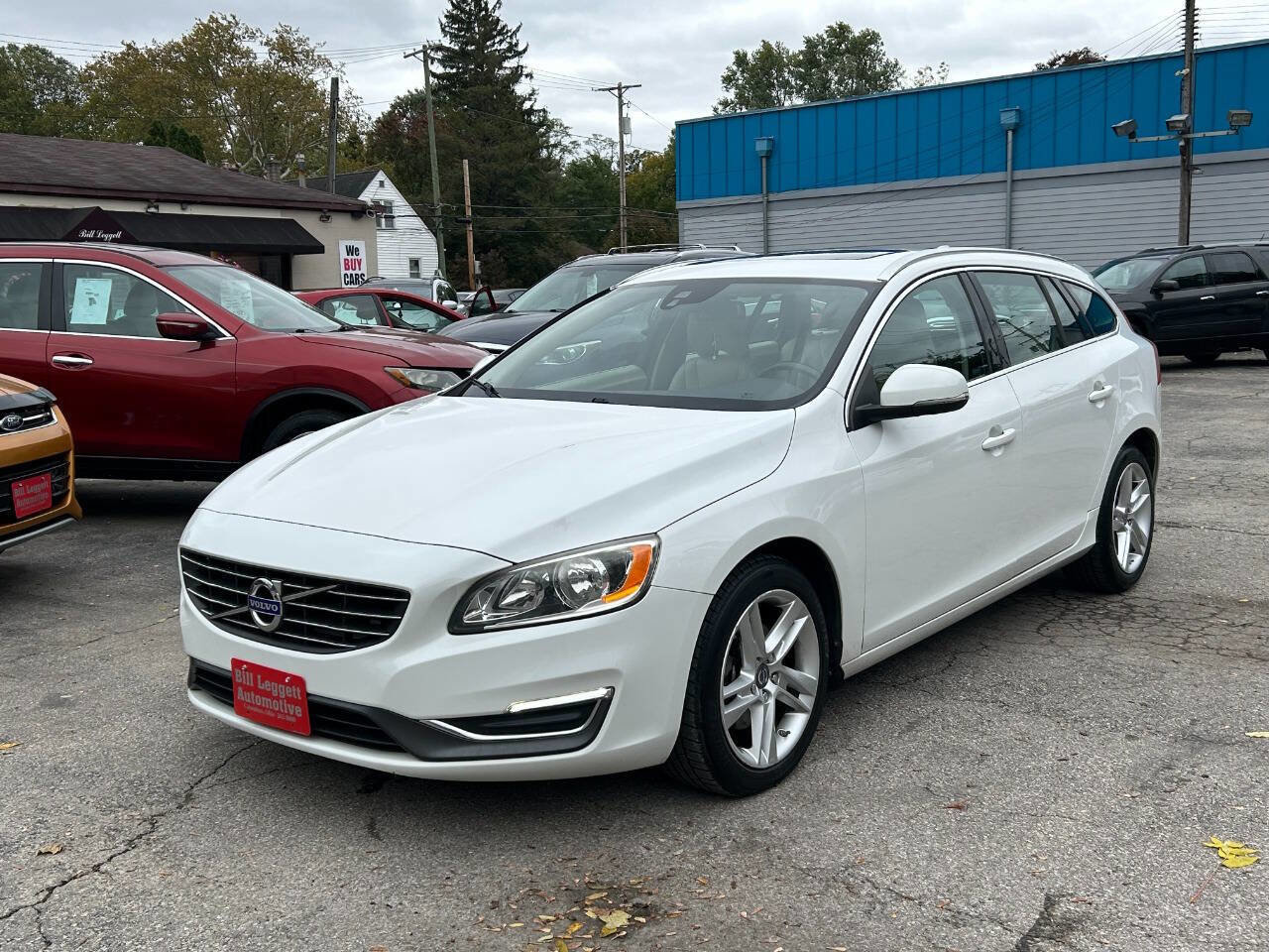 Used 2015 Volvo V60 T5 Premier image 2