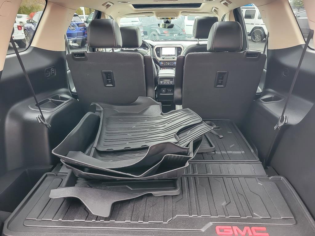 Used 2020 GMC Acadia Denali image 20