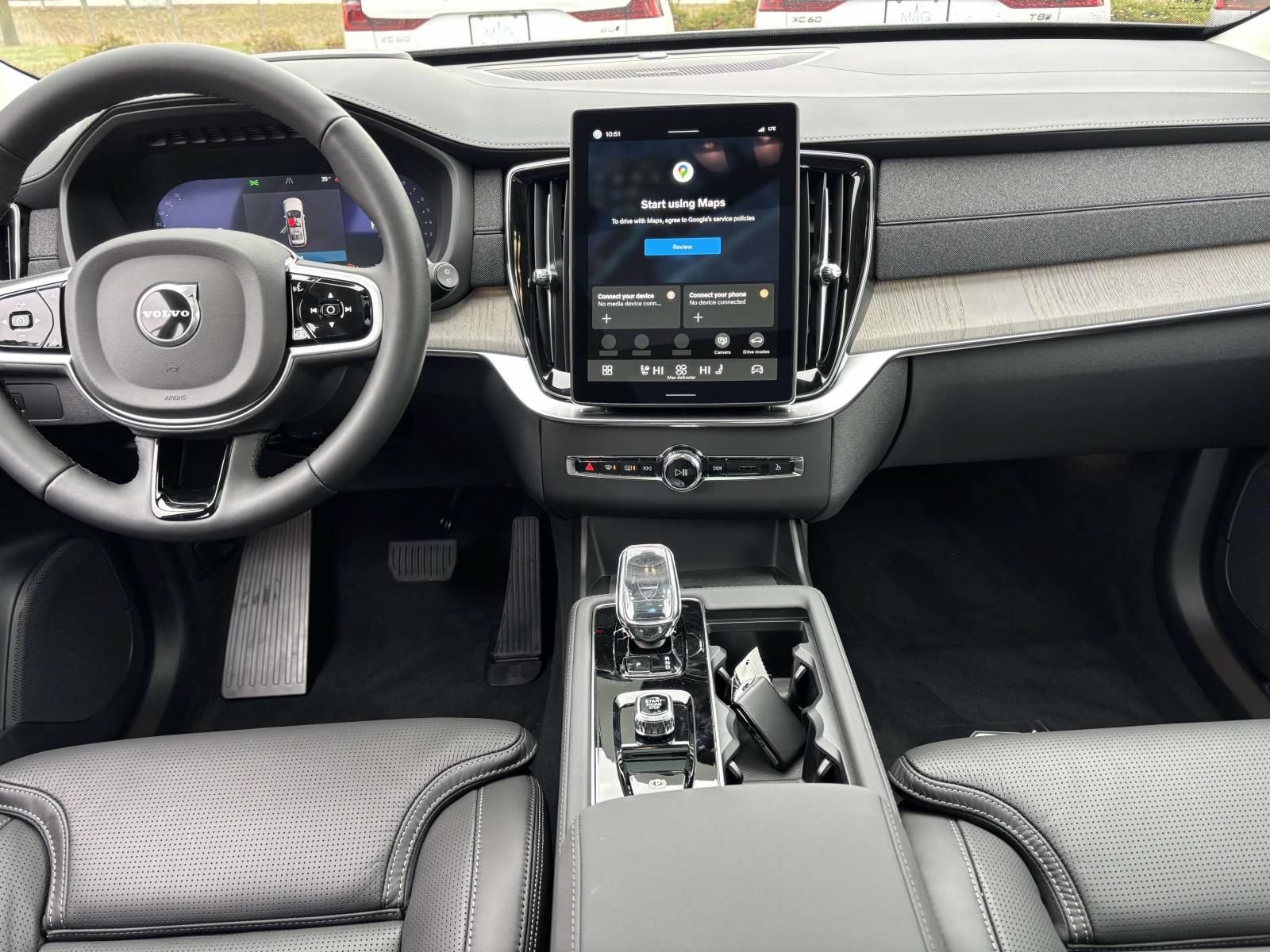 Used 2026 Volvo XC90 B6 Ultra w/ Protection Package AWD/4WD image 29