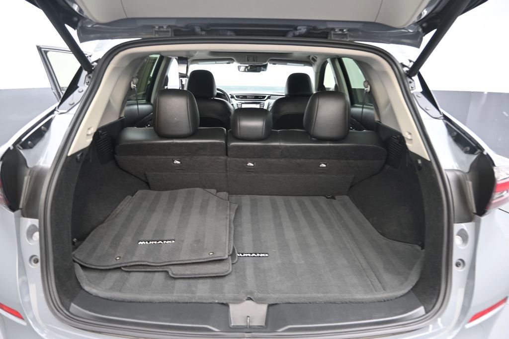 Used 2024 Nissan Murano SL FWD image 11