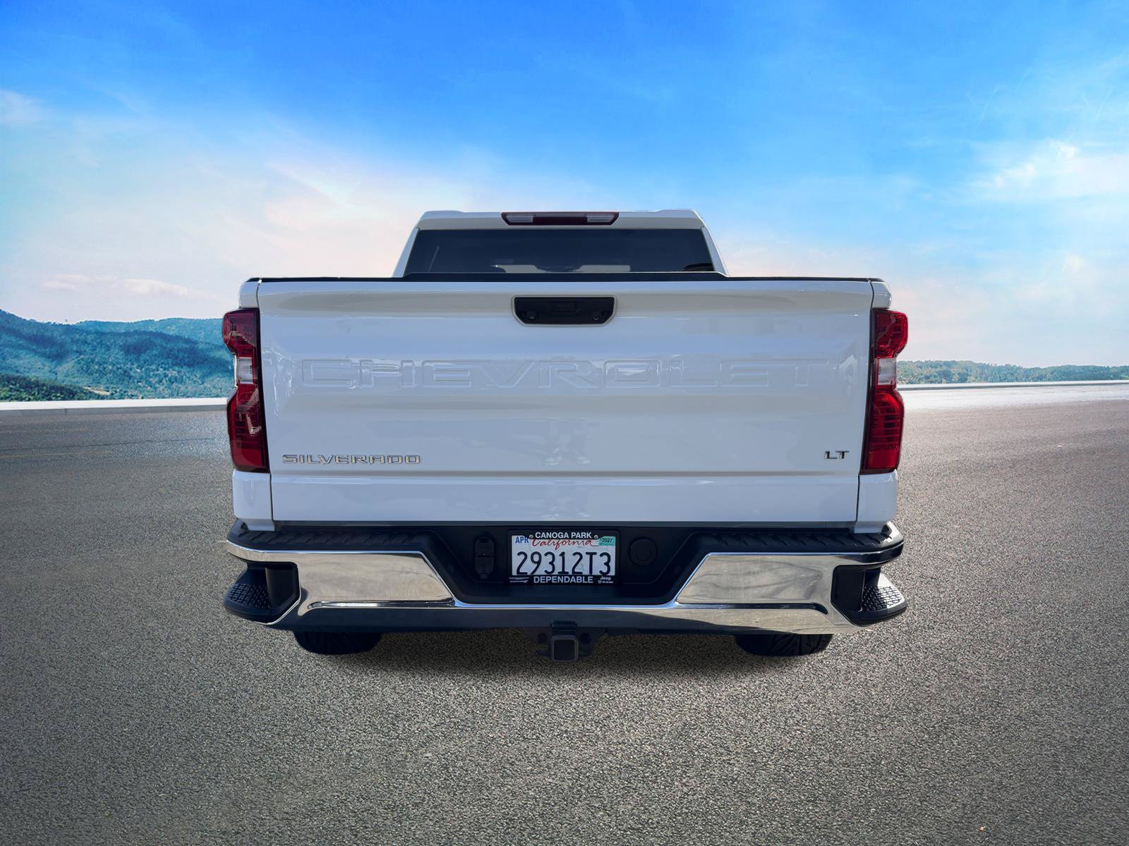 Used 2023 Chevrolet Silverado 1500 LT RWD image 6