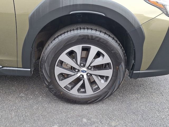 Certified 2025 Subaru Outback Premium image 8