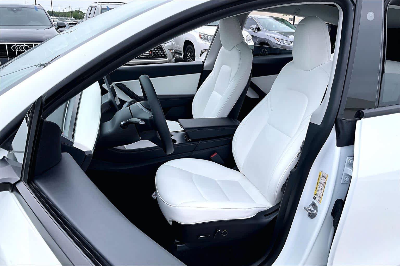 Used 2021 Tesla Model Y Long Range AWD/4WD image 5