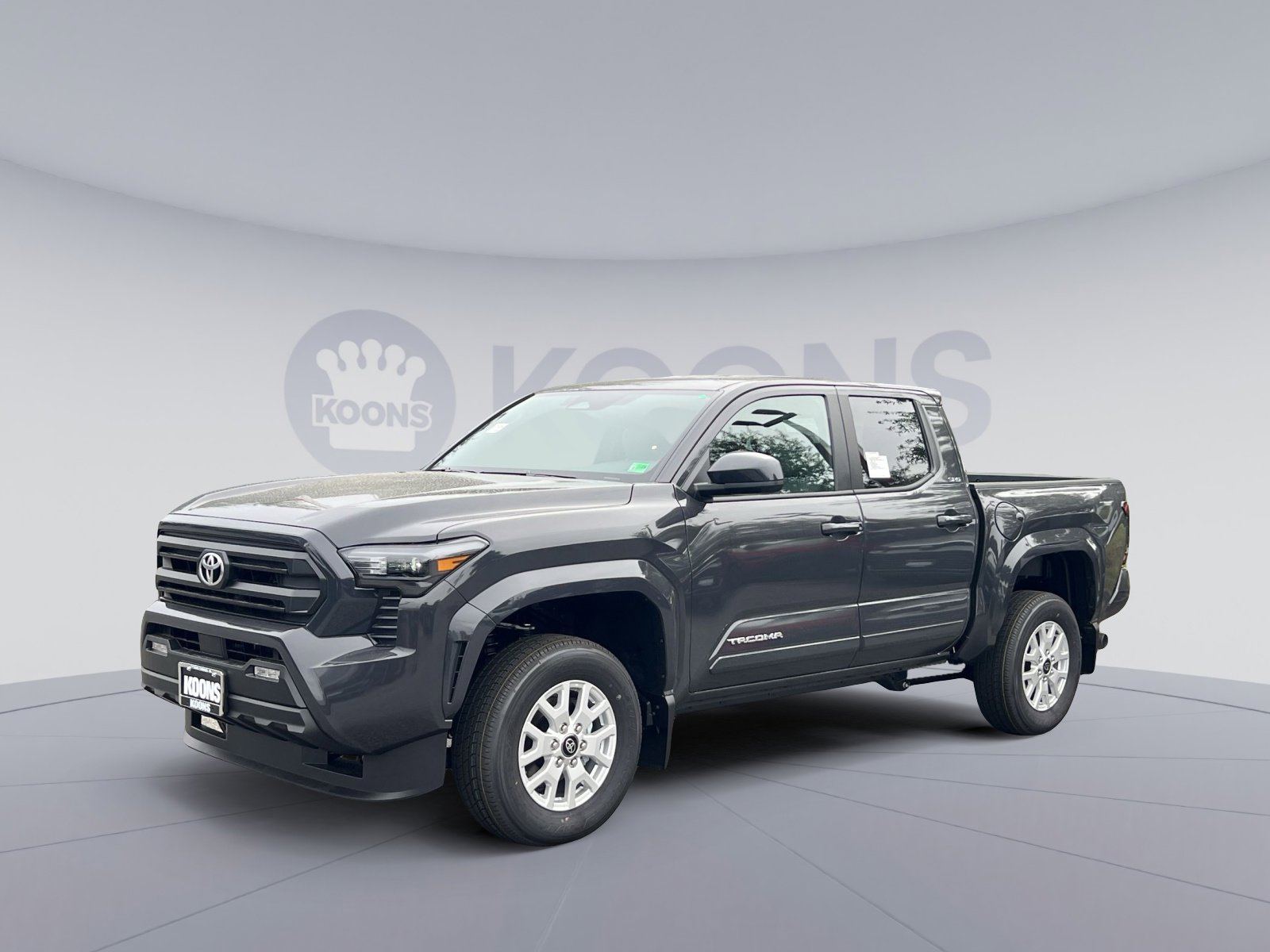 New 2025 Toyota Tacoma SR5