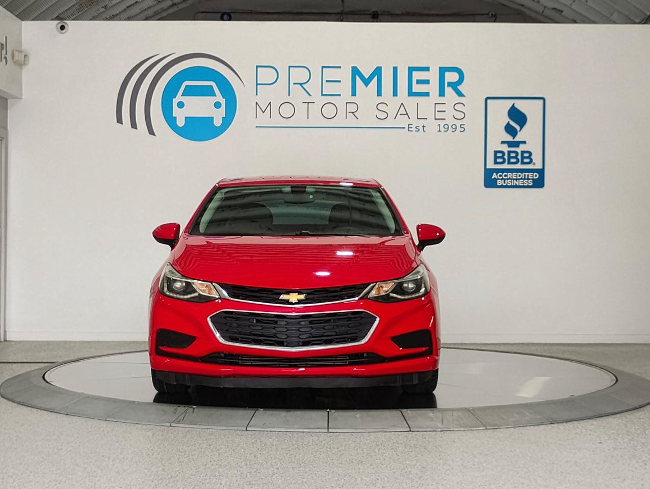 Used 2017 Chevrolet Cruze LT w/ Convenience Package FWD image 19