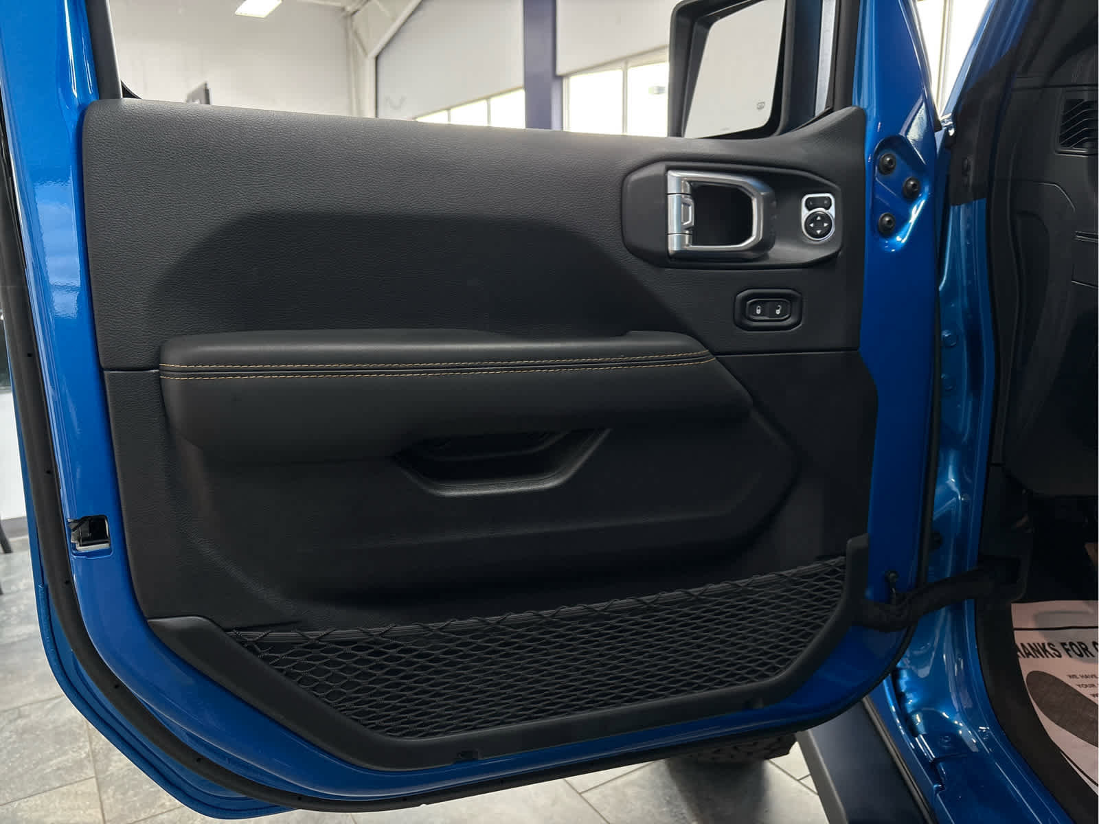 Used 2024 Jeep Wrangler Unlimited Rubicon 392 image 36