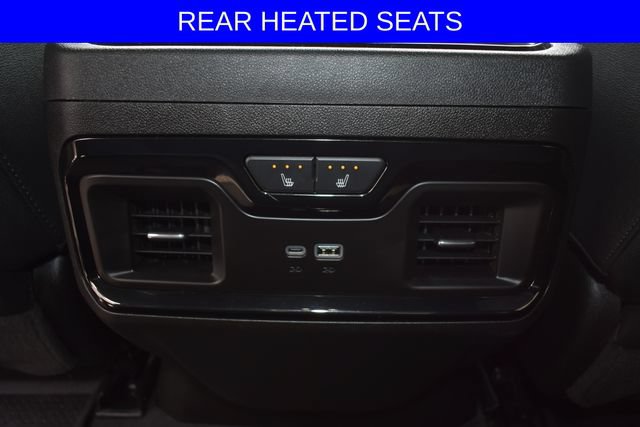Used 2025 Chevrolet Silverado 2500 ZR2 w/ Technology Package AWD/4WD image 8